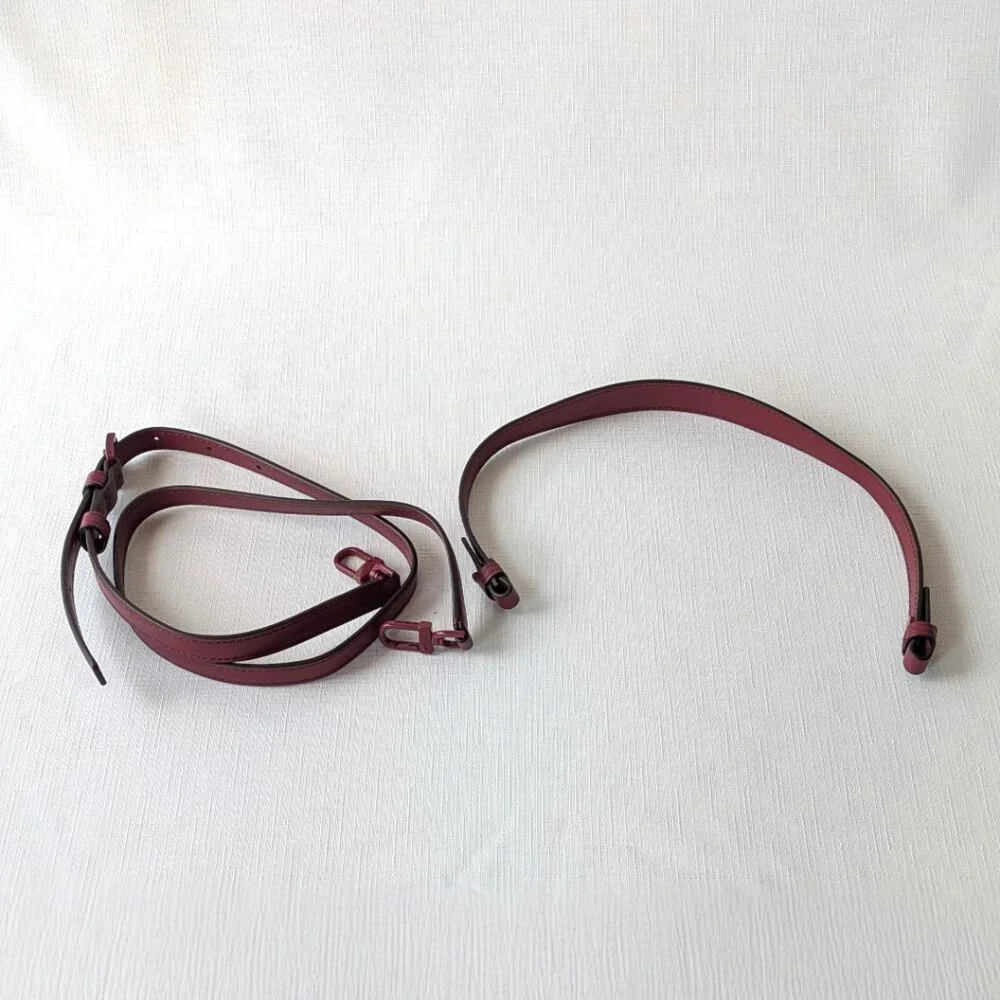 Michael Kors Kyla Small Signature Logo Convertible Pouchette in Mulberry NWT - Picture 8 of 11